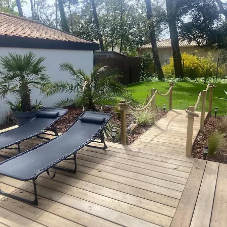 빌라 Sous Les Pins